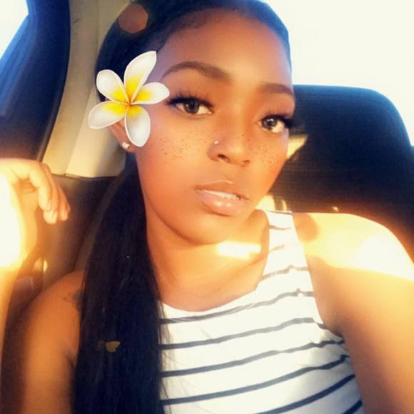 Meet your Posher, Leia - Picture 1 of 1